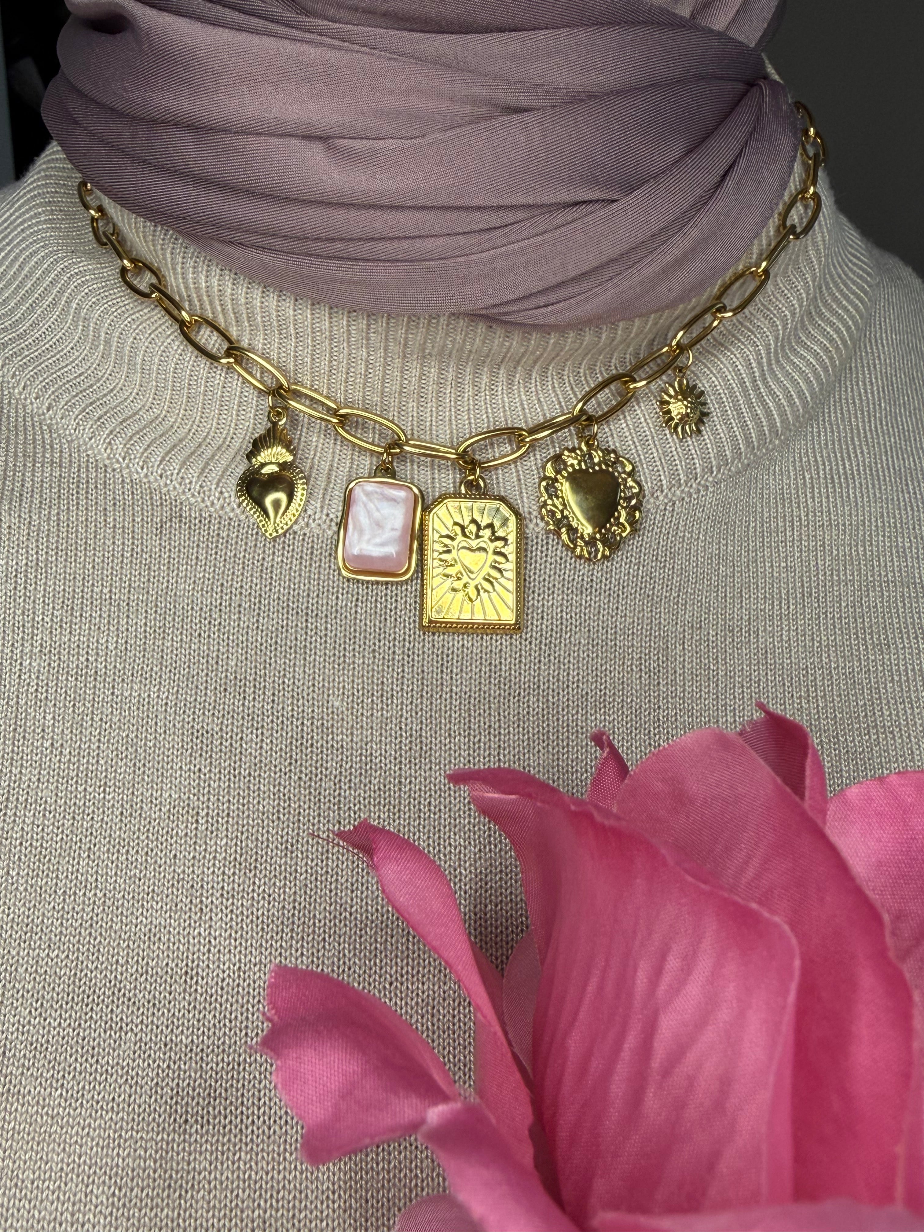 Dyalla rose